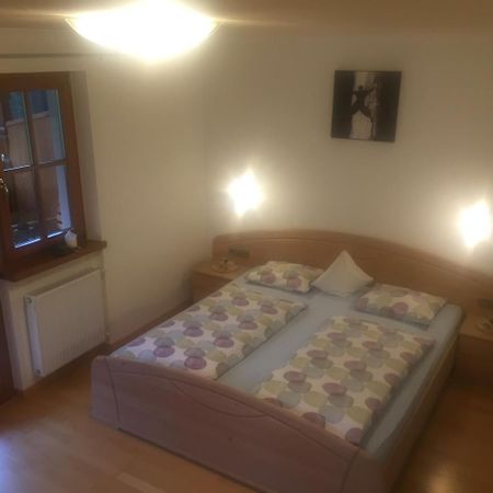 Apartments Dilln Guetl ตีเรส ภายนอก รูปภาพ
