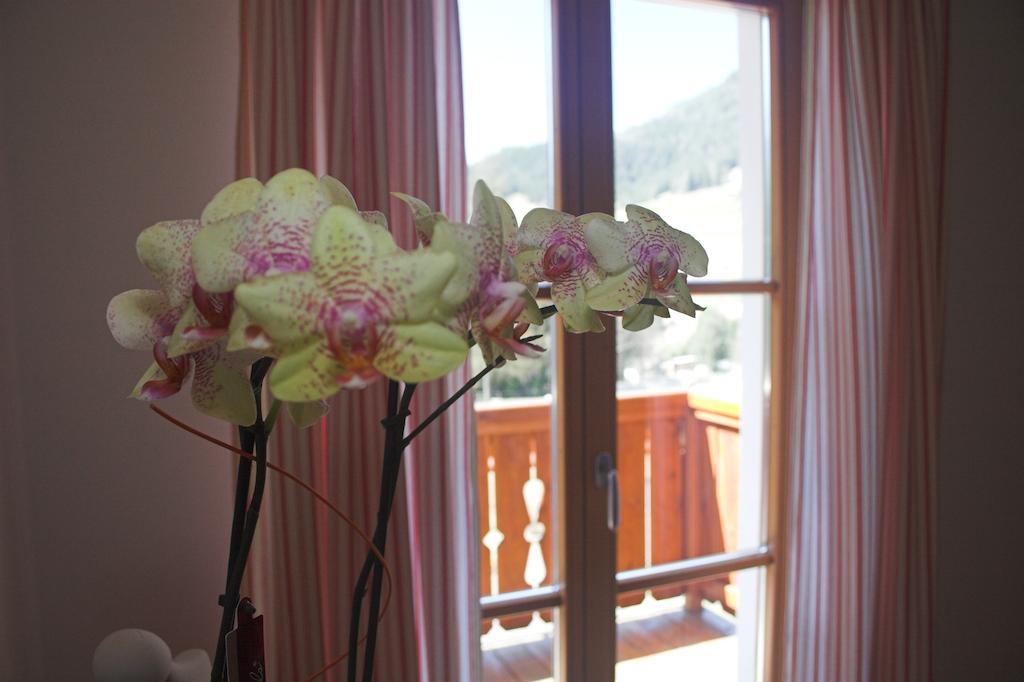 Apartments Dilln Guetl ตีเรส ห้อง รูปภาพ