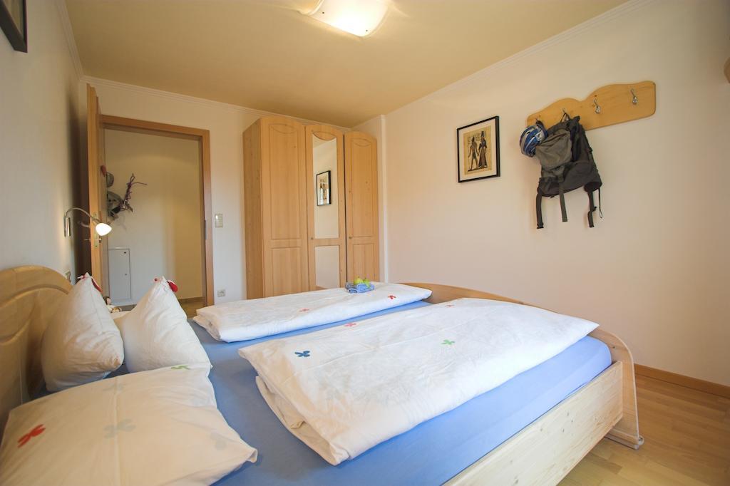 Apartments Dilln Guetl ตีเรส ห้อง รูปภาพ